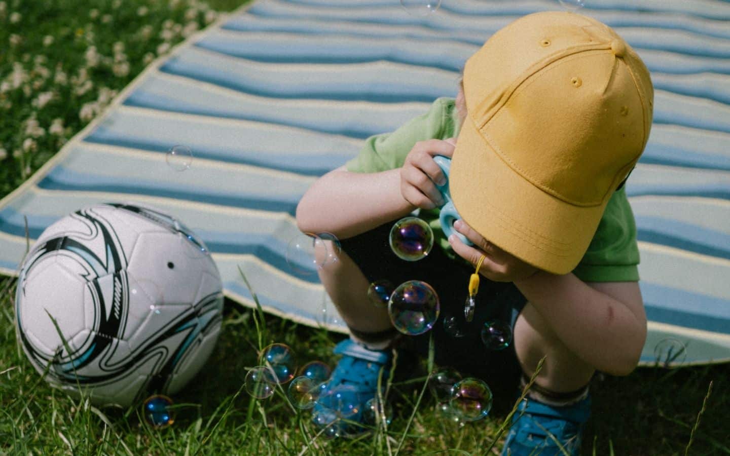 Wat-is-buitenspelen-kind