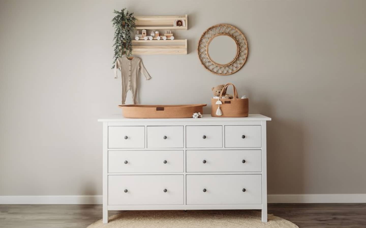Commode kast met verschoningstafel