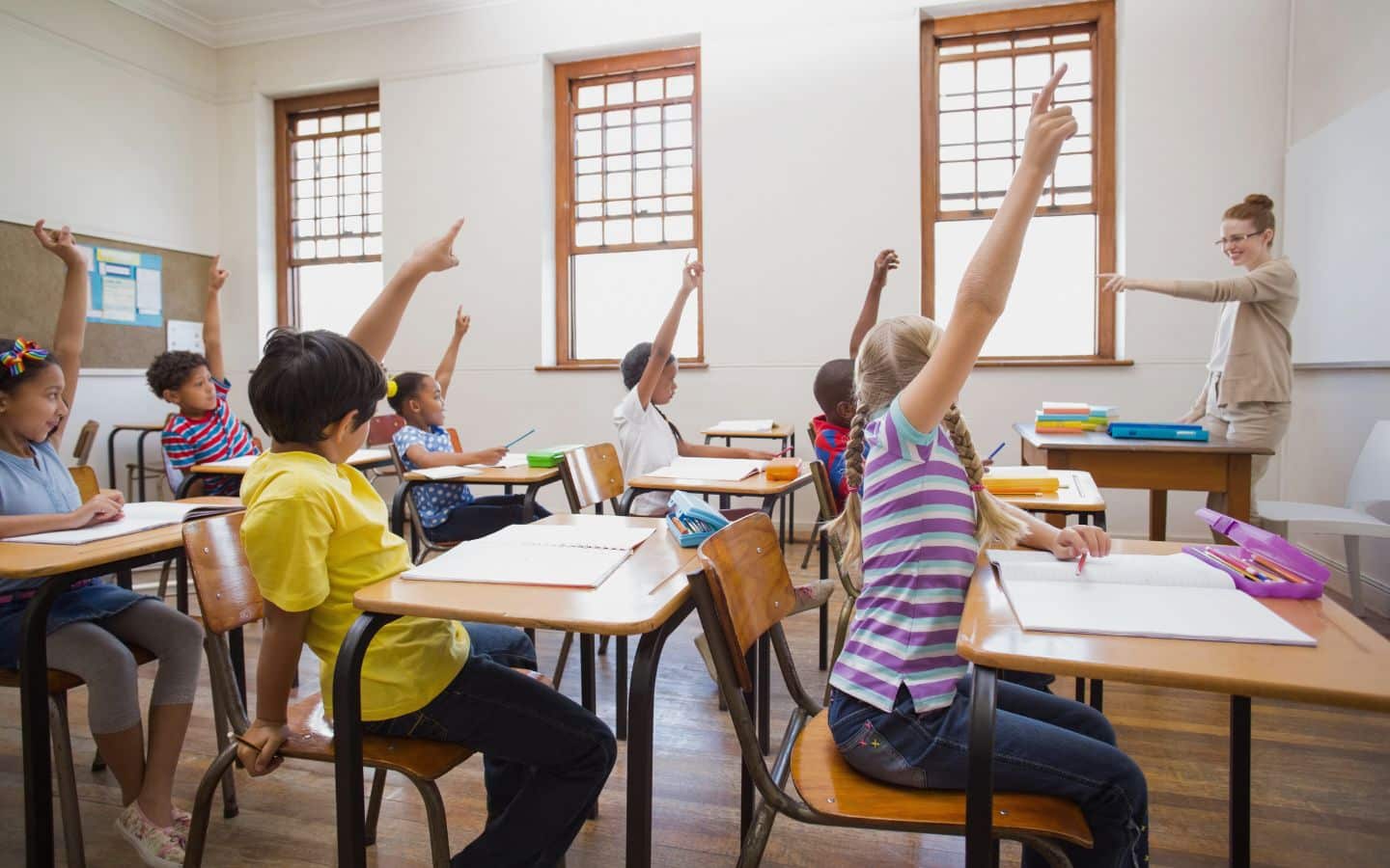 Basisschool kinderen in klaslokaal