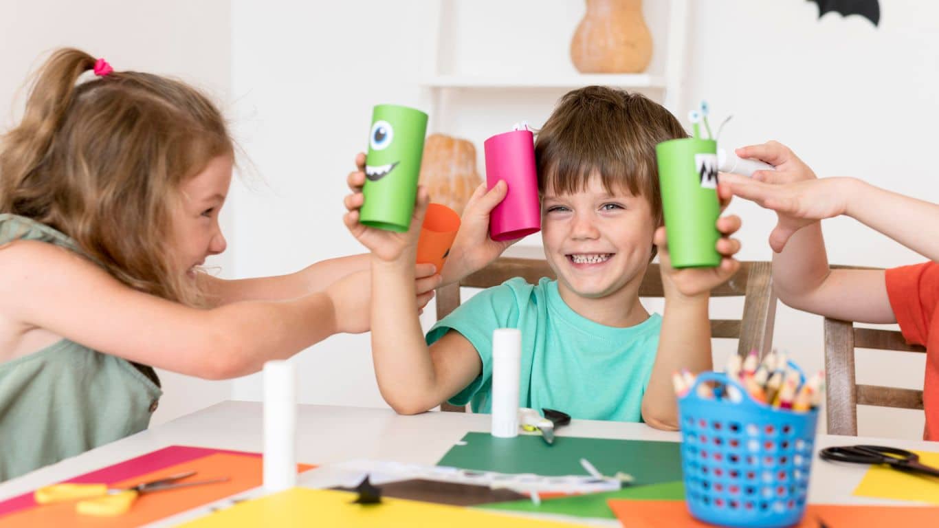Uitgetest: De 6 leukste knutselspullen voor een 2-jarige