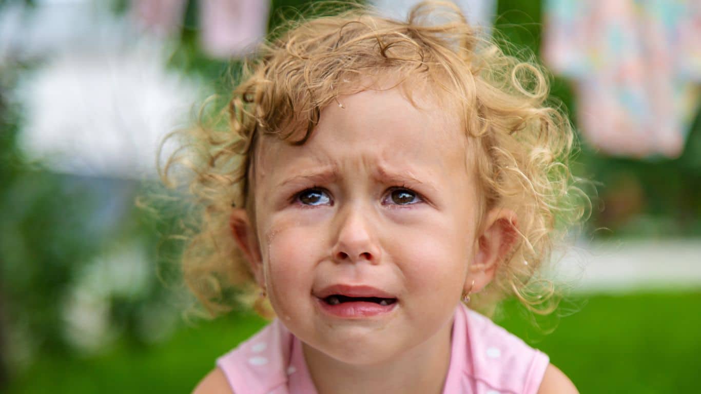 gillende dreumes luistert niet